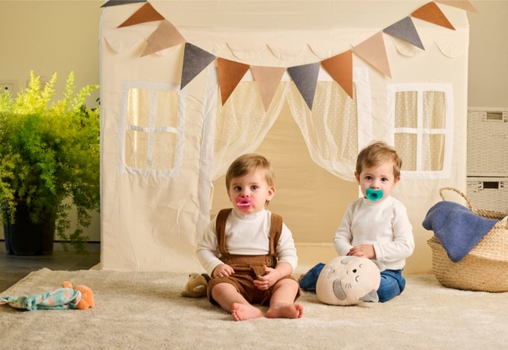Chicco PhysioForma Soft Smoczek uspokajający różowy 6-16 m+ 1 sztuka