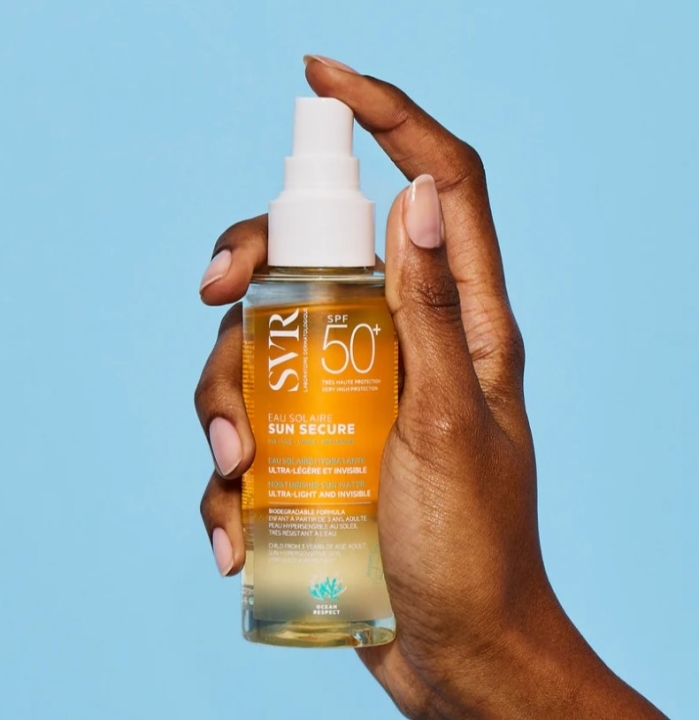SVR Eau Solaire Glow Mgiełka przeciwsłoneczna rozświetlająca SPF 50+, 100 ml